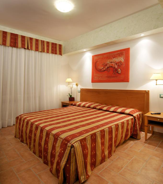 Casa Degli Ubaldi Rome Room photo